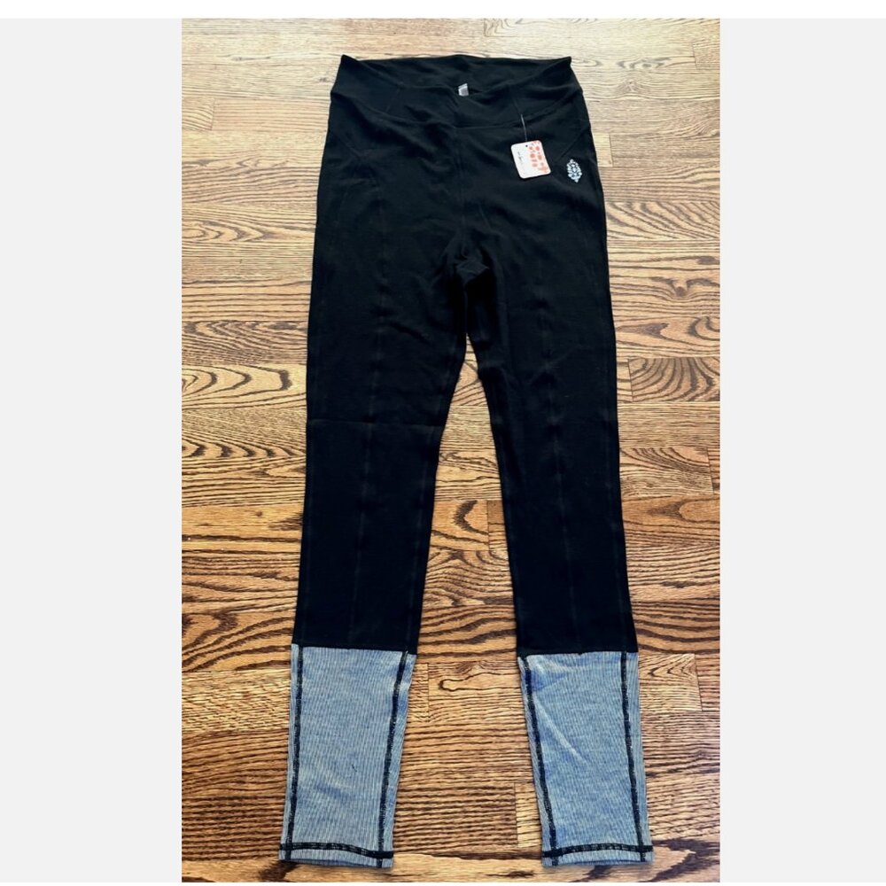 Free People FP Movement Womens M Moonlight Base Layer Sweater Leggings Black
